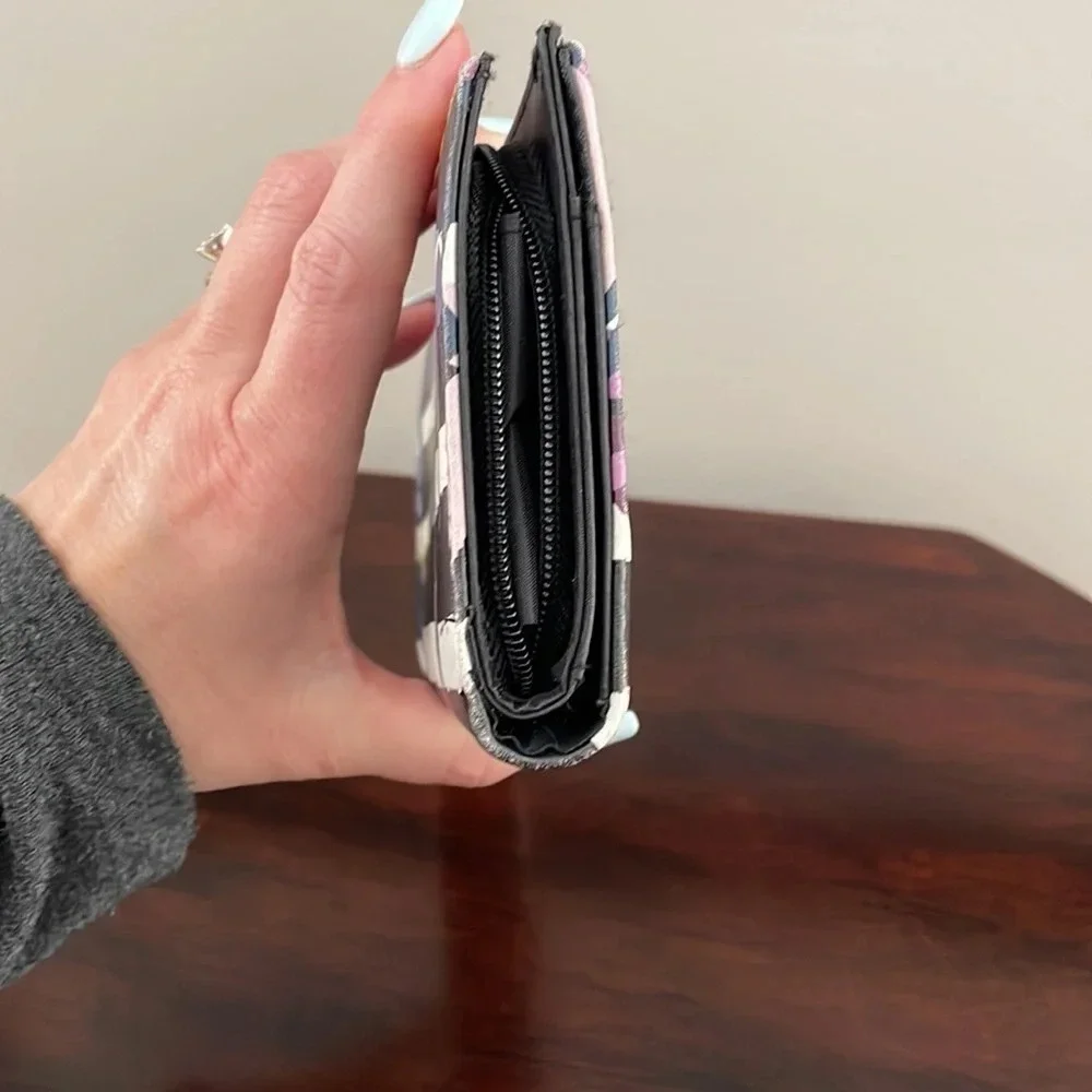 Nicole Miller wallet